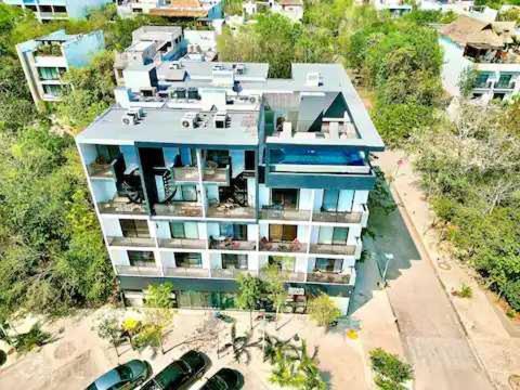 Apartment Loft Boho In With Pool & Gym *