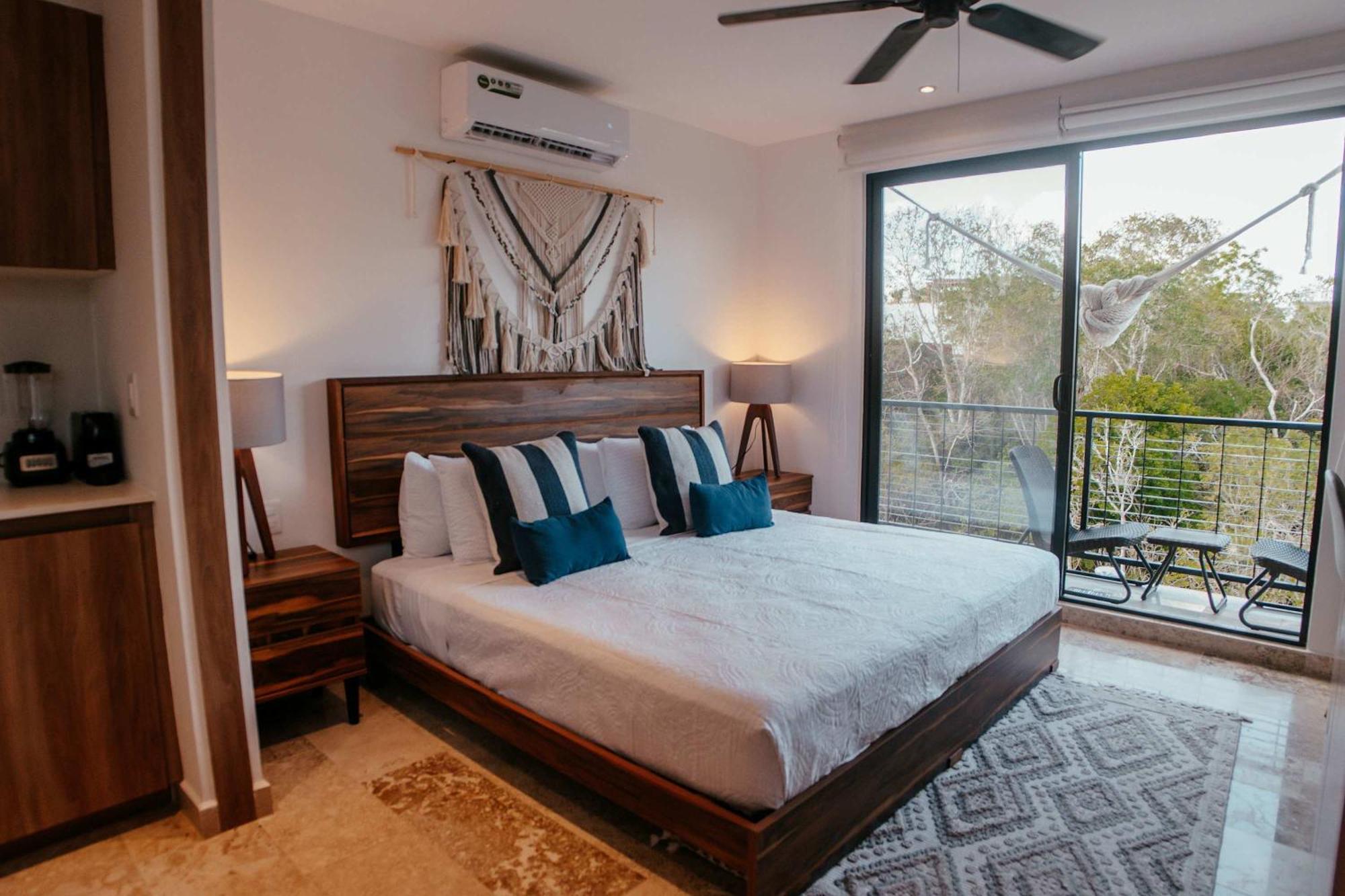 Loft Boho In With Pool & Gym *